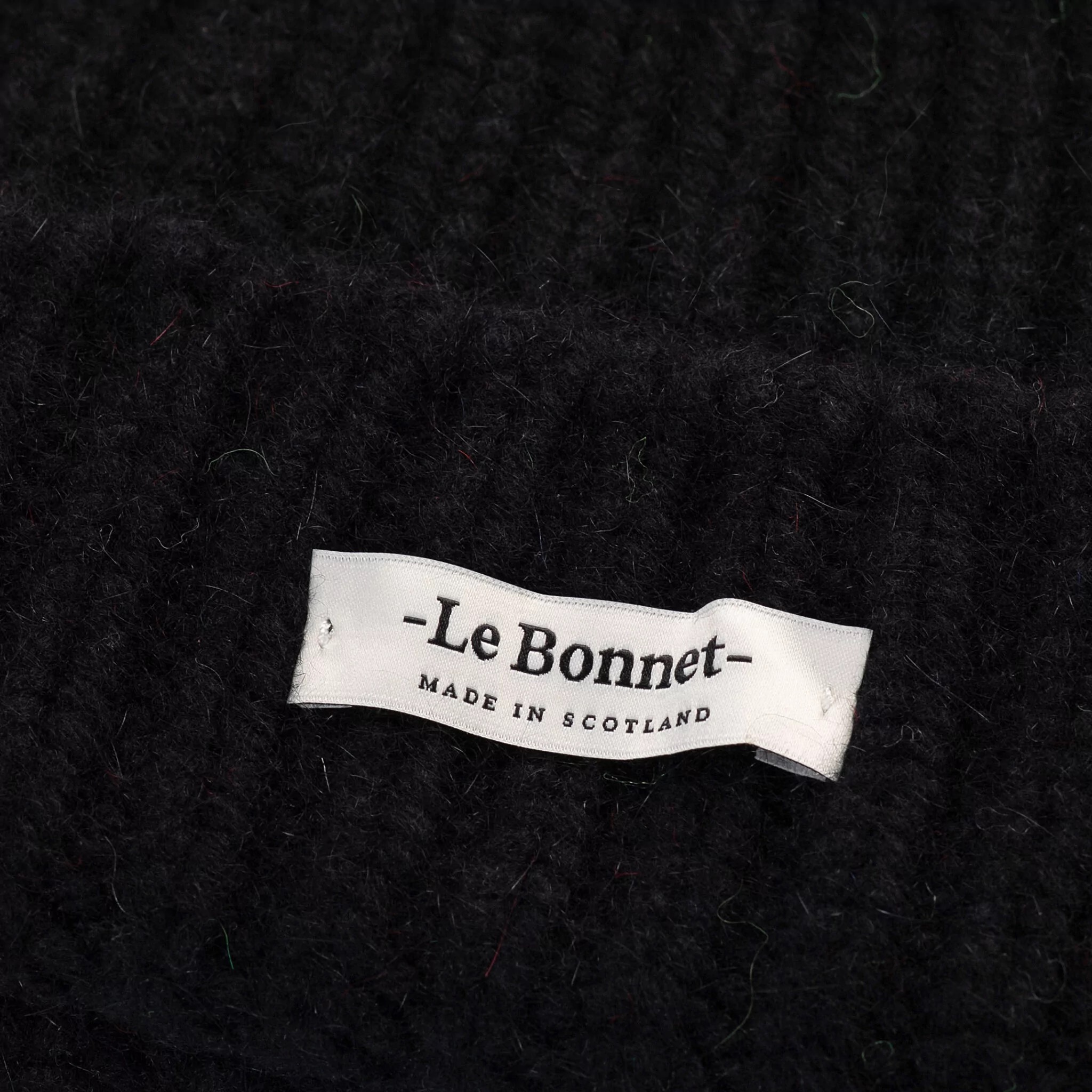 Beanie mit Logo in Black, LE BONNET