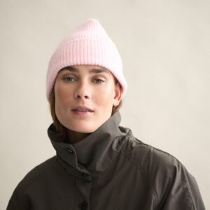 Beanie in Blush