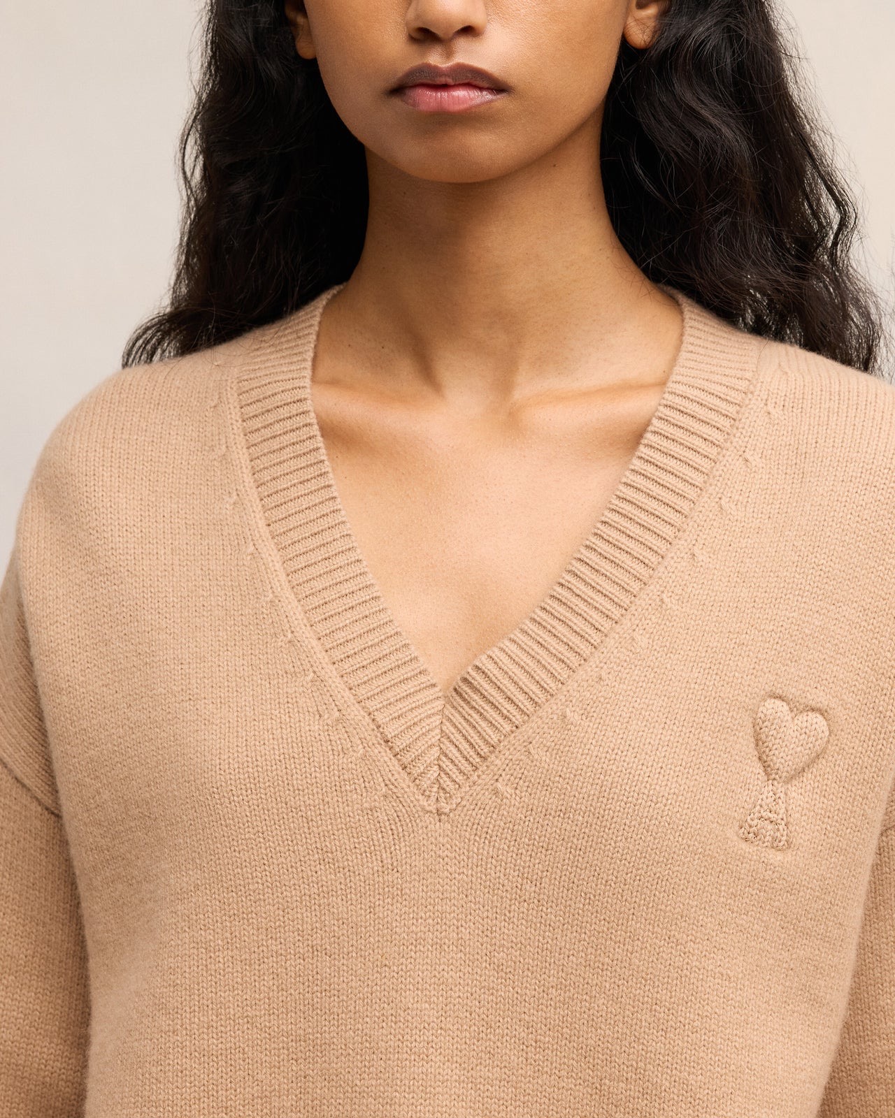 Pullover AMI DE COEUR in Camel, AMI PARIS,