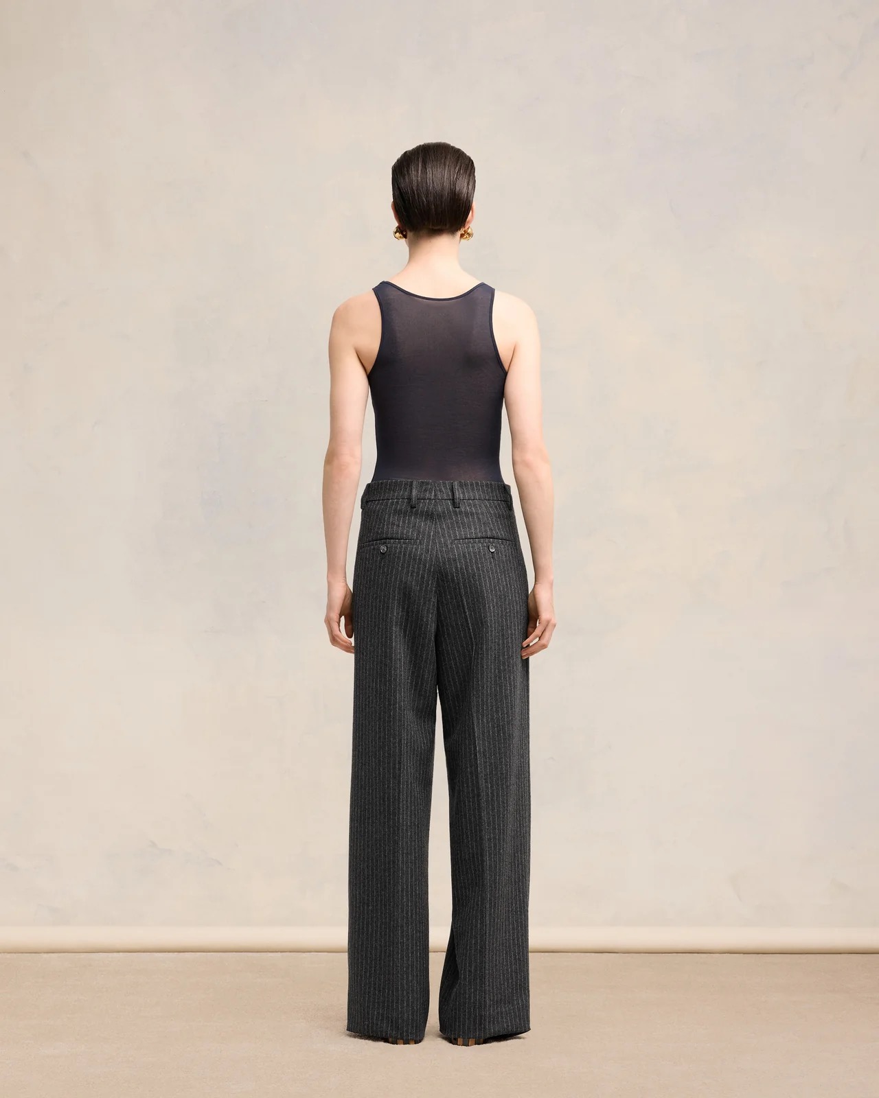 Hose LARGE-FIT in Anthrazit, AMI PARIS,