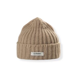 Beanie mit Logo in Sand