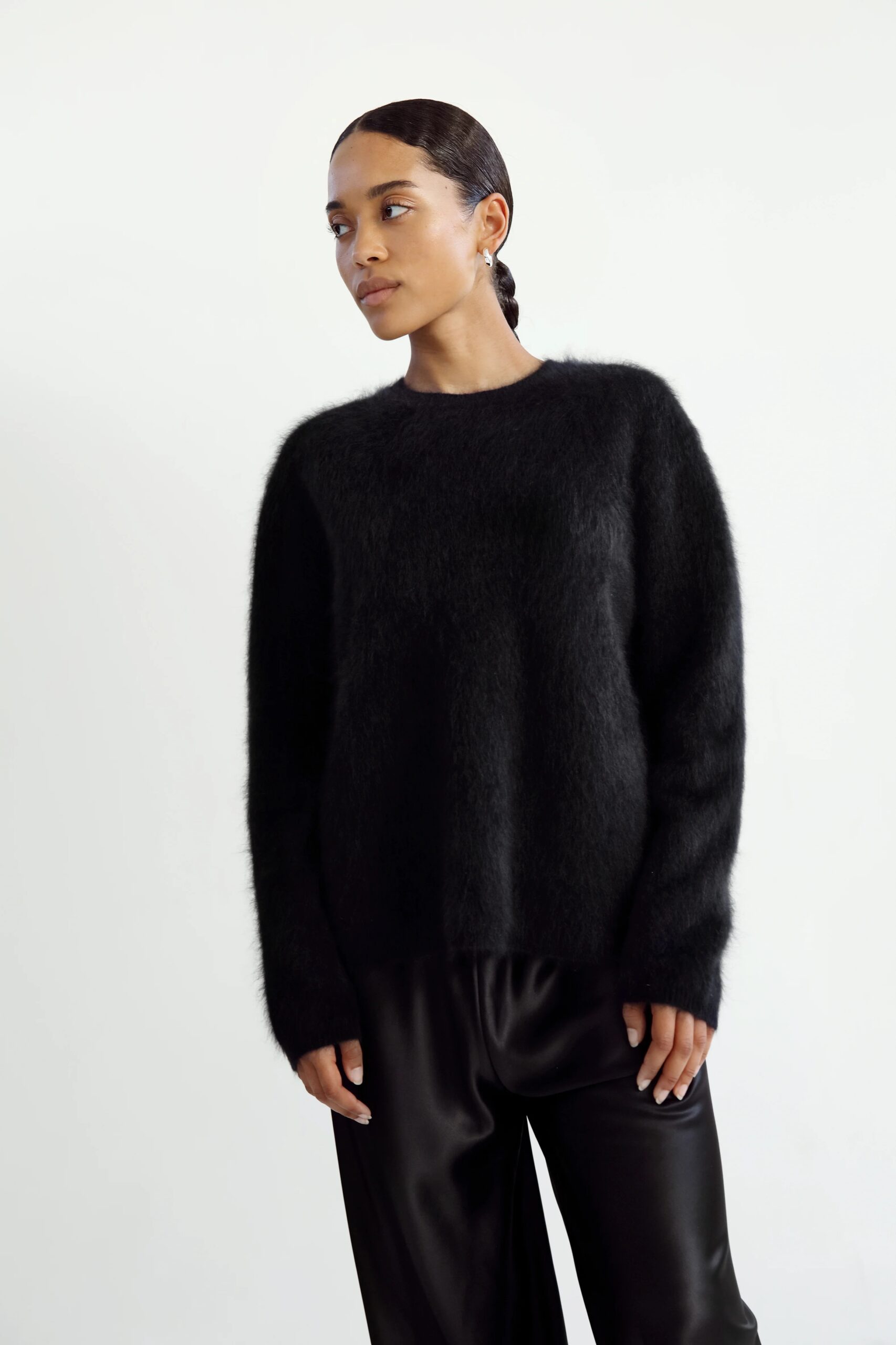 Cakshmere Sweater FLOY in Black, ALMADA Label