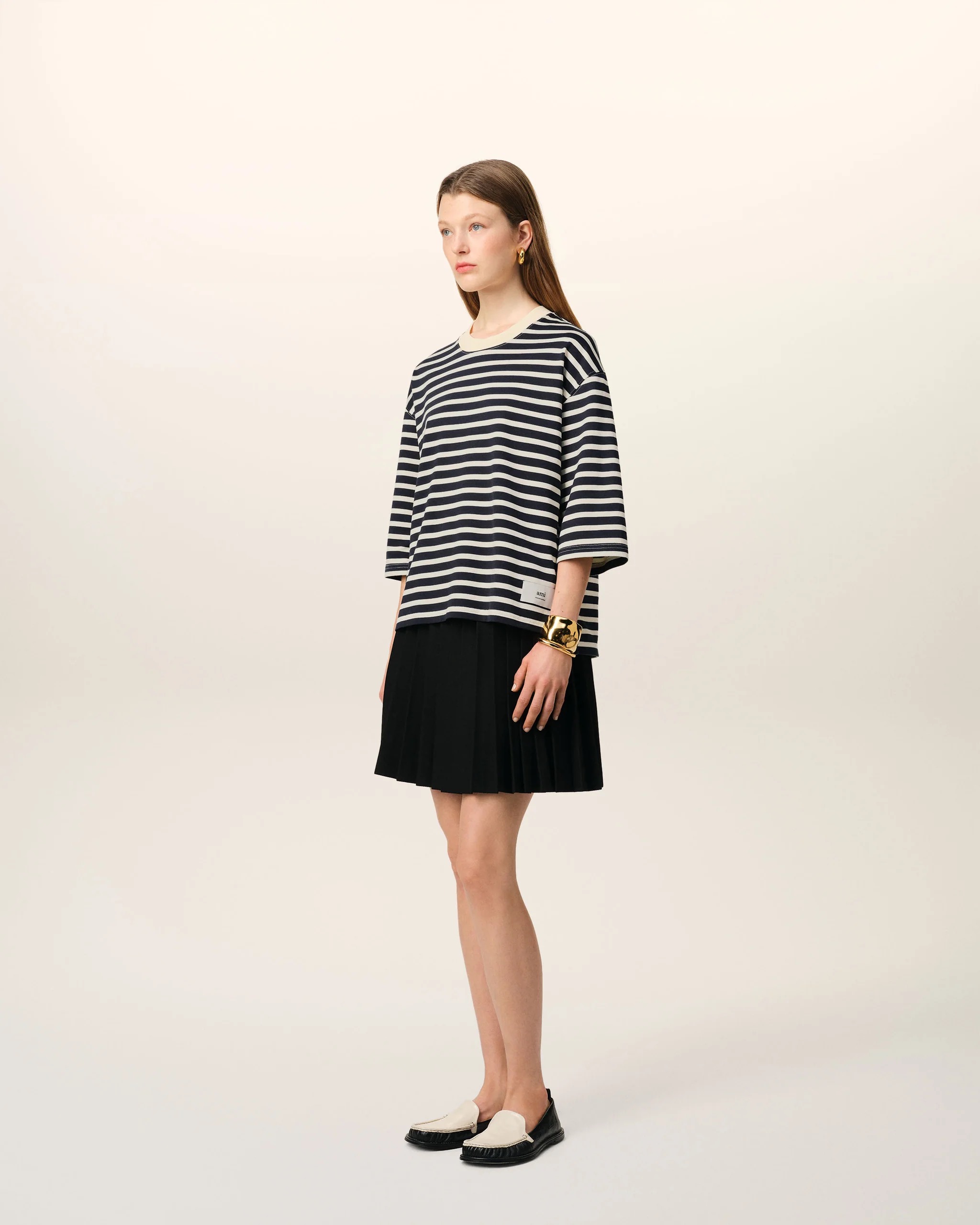 T-Shirt mit Streifen in Navy, AMI PARIS