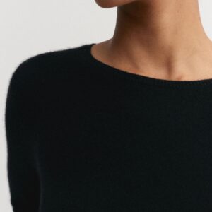 Pullover AWA CREWNECK in Black, ALMADA LABEL