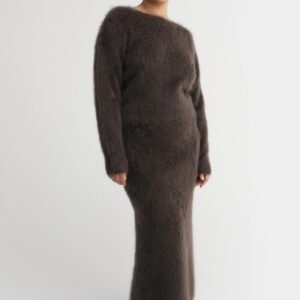 ZOE Crewneck Sweater in Chocolate, ALMADA LABLE,