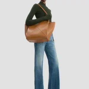 Tote Bag VICTORIA in Tan, VICTORIA BECKHAM,