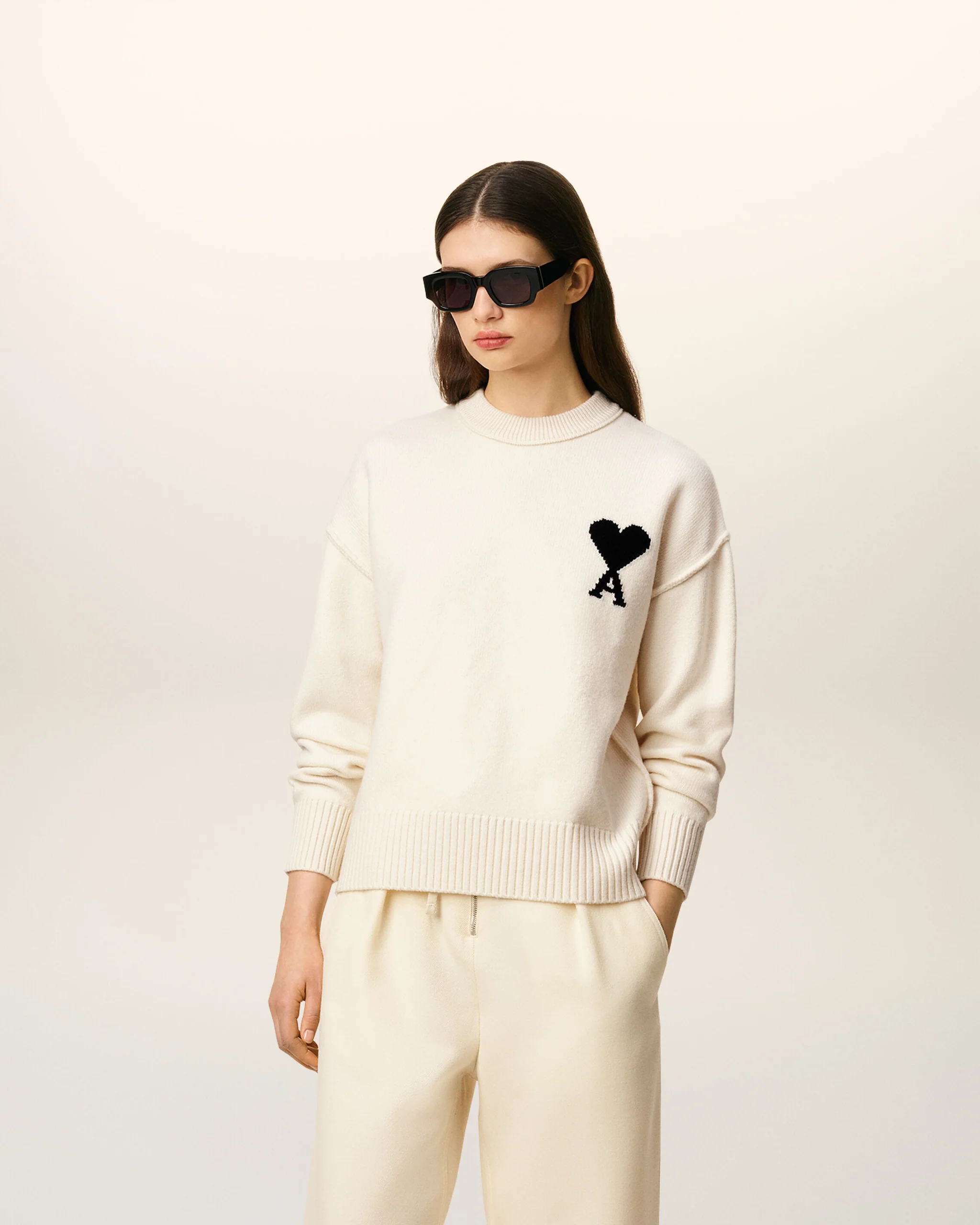 Pullover AMI DE COEUR in Ecru, AMI PARIS