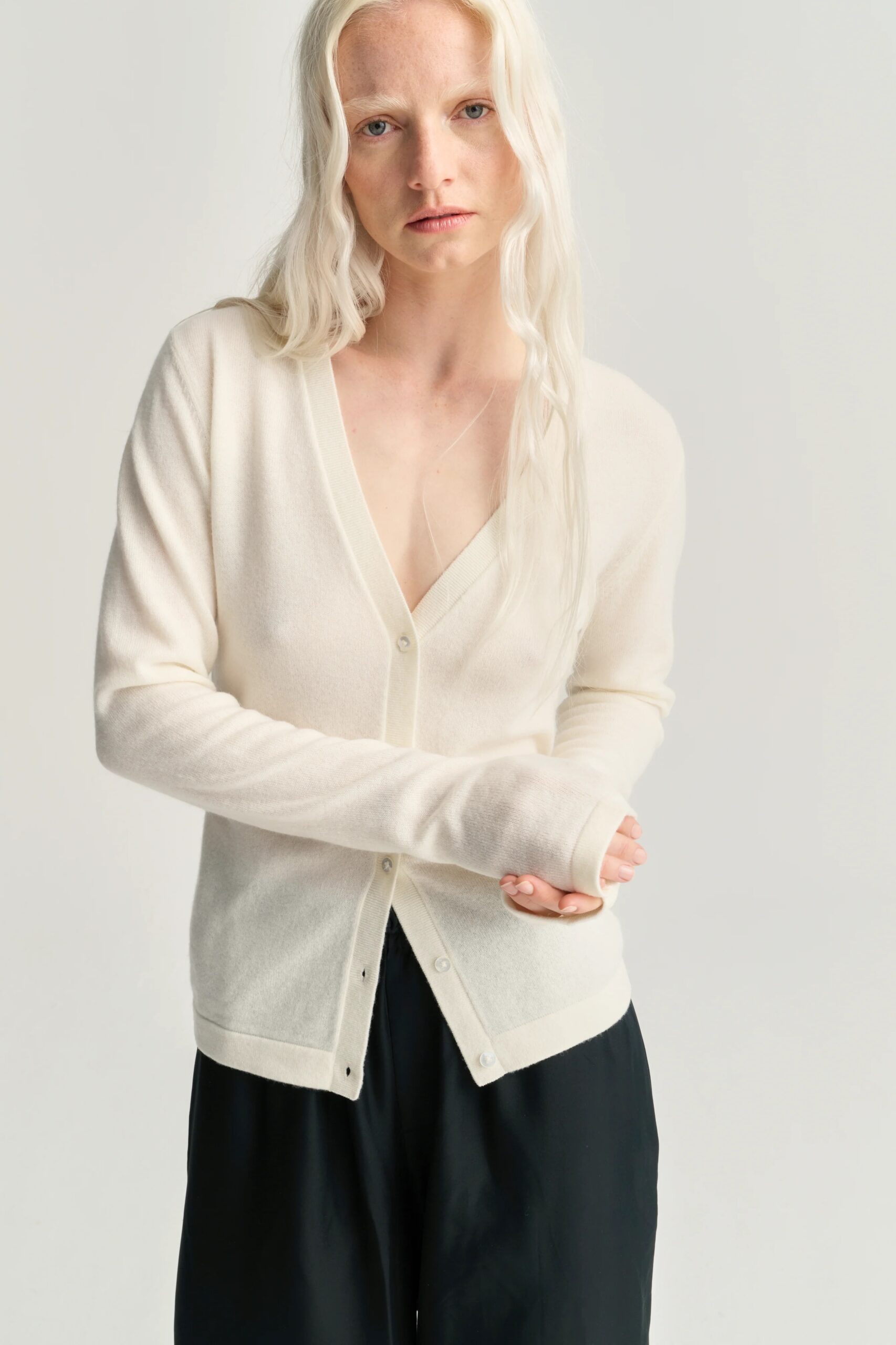V Cardigan in Off White, RHEA,