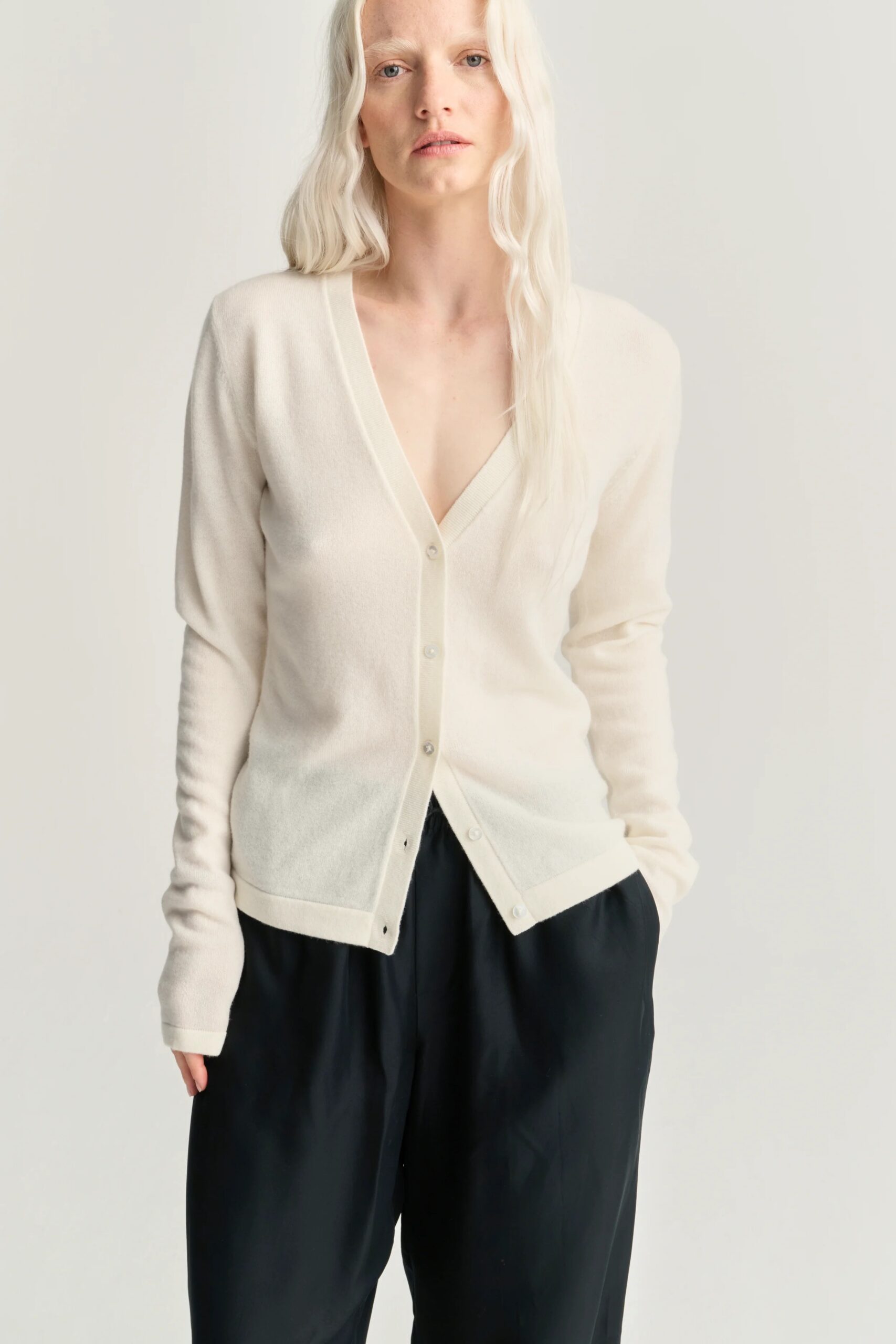 V Cardigan in Off White, RHEA,