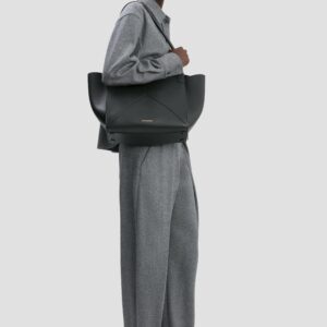 Victoria Tote Bag in Black, VICTORIA BECKHAM,