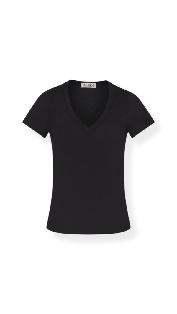 T-Shirt Deep V-Neck in Ivory, Éterne, #CHLOE062