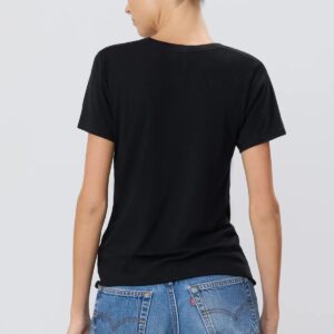 T-Shirt Deep V-Neck in Ivory, Éterne, #CHLOE062