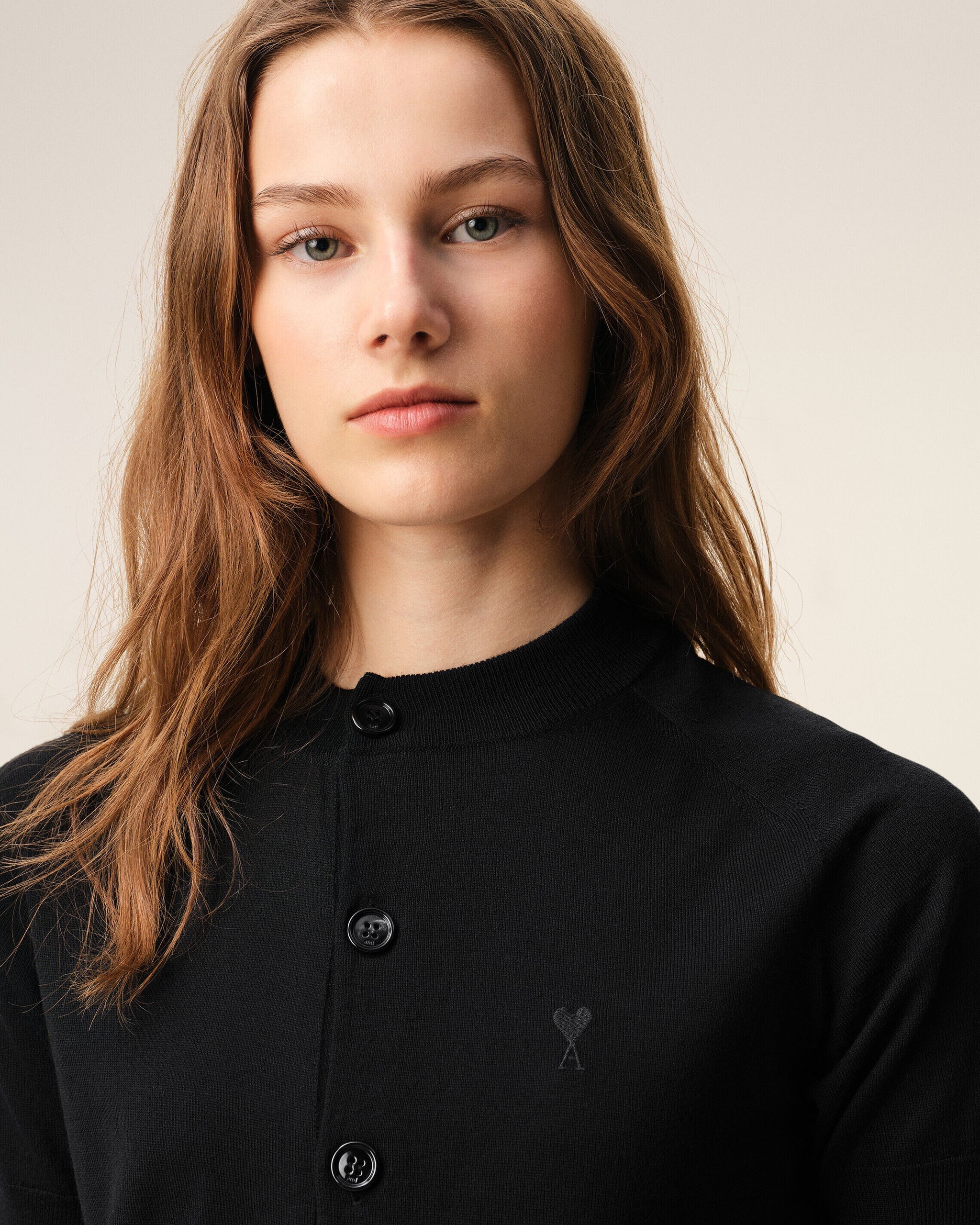 Kurzärmliger Cardigan AMI DE COEUR