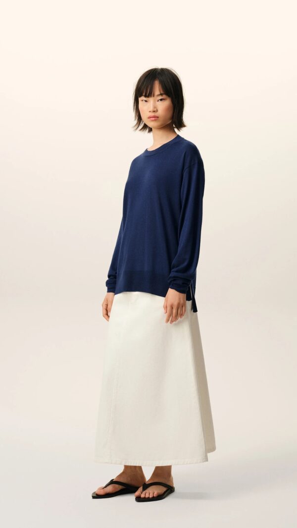 Dünner Pullover in Blau, AMI PARIS