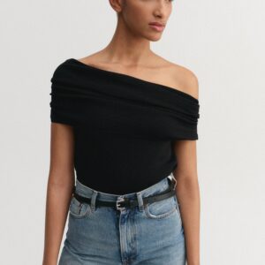 Top POPPY in Black, ALMADA Label,