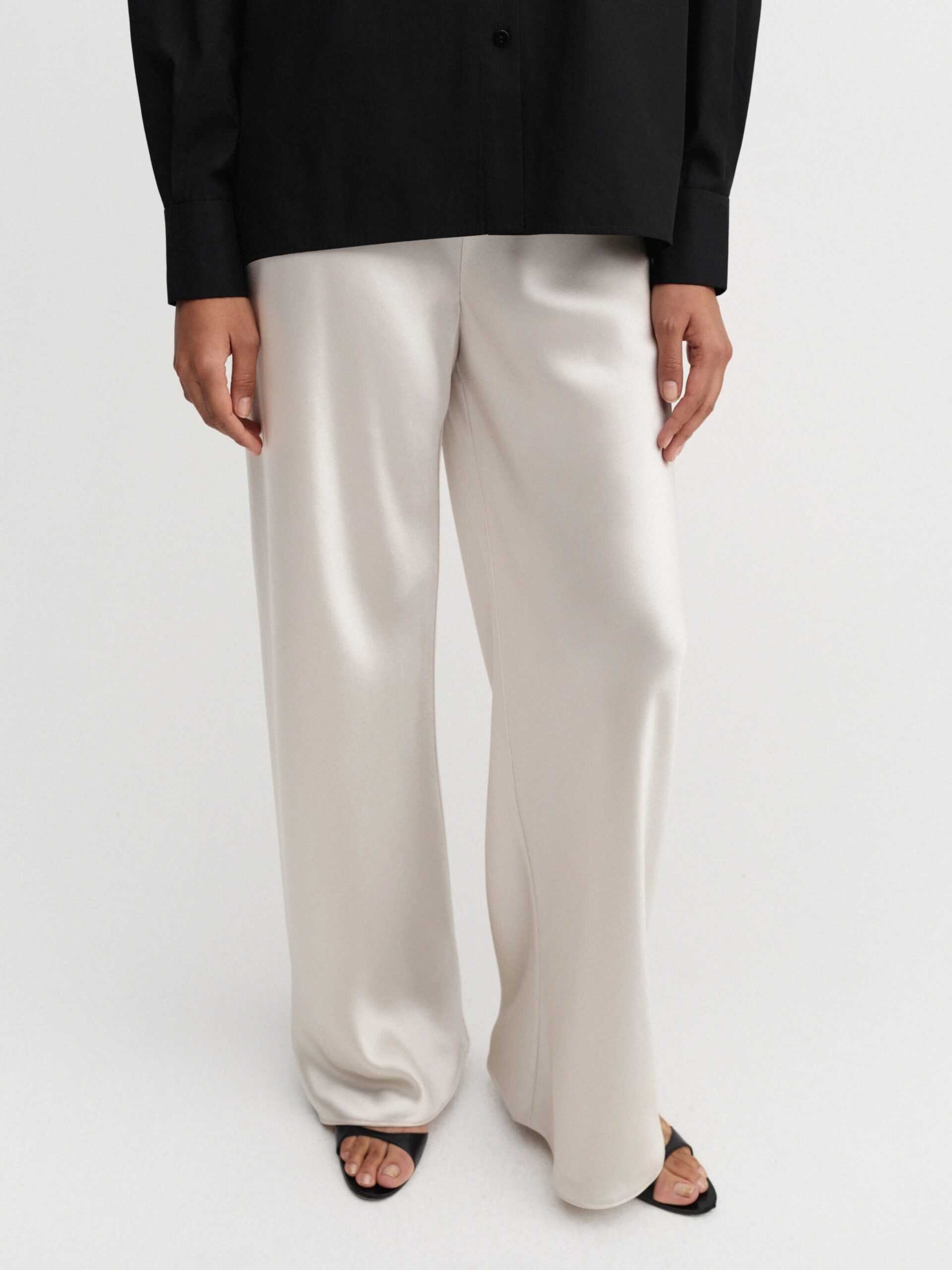 Satin-Hose BIAS in Pearl, ALMADA LABEL