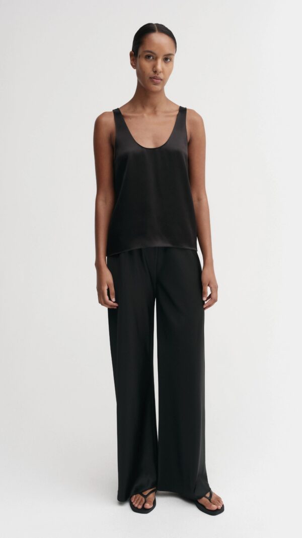 Satin-Top ROMY in Black, ALMADA LABEL