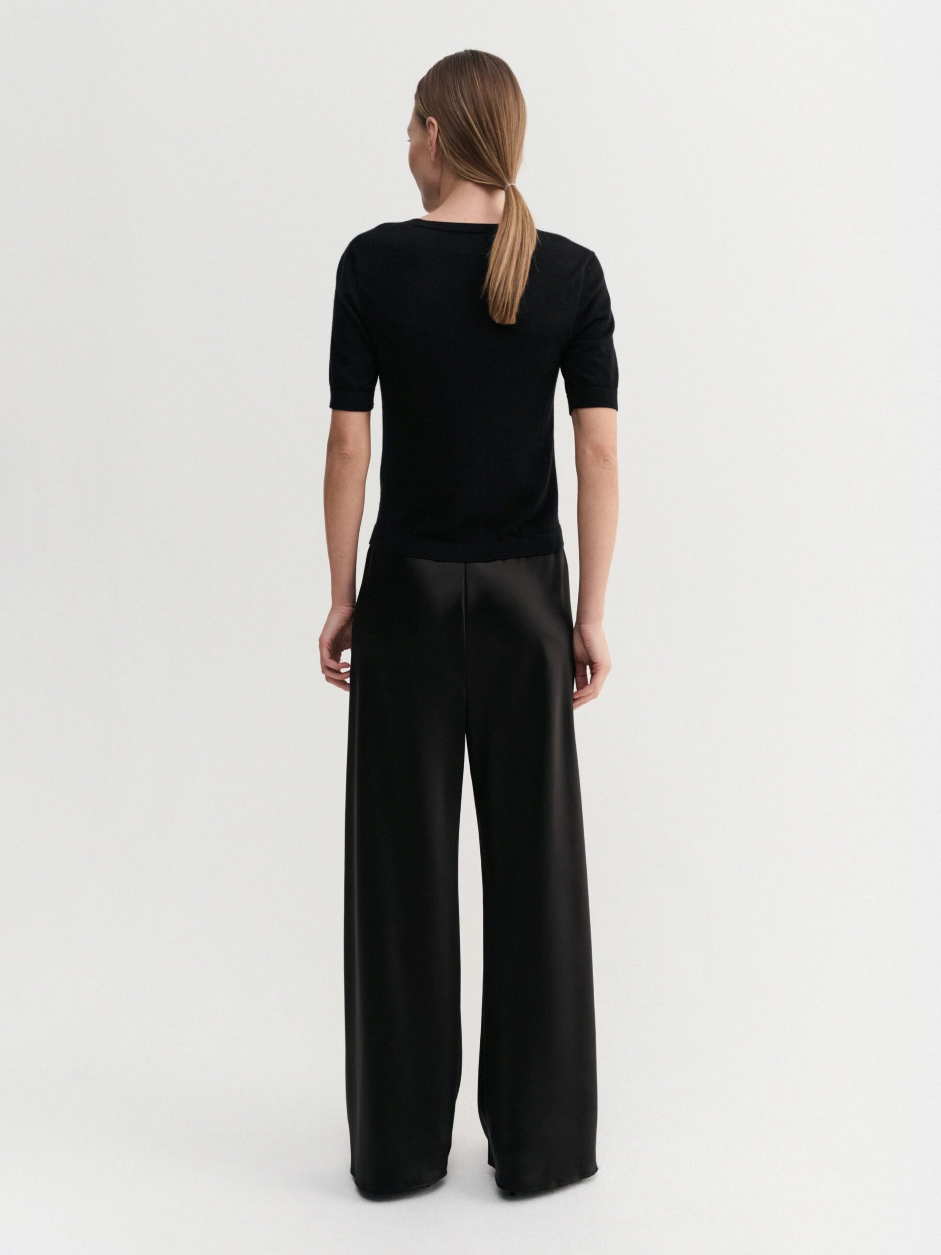 Satin-Hose BIAS in Black, ALMADA LABEL