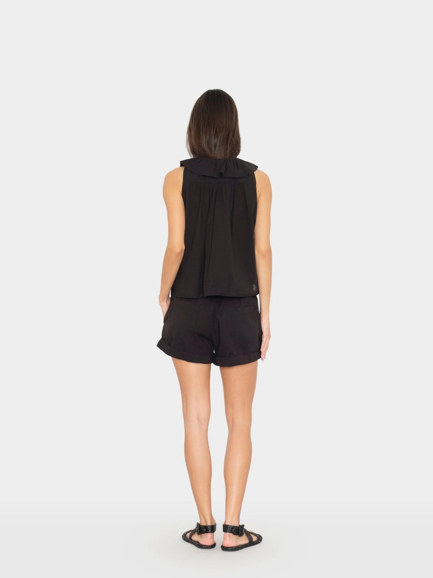Short DECLANE in Black, XIRENA