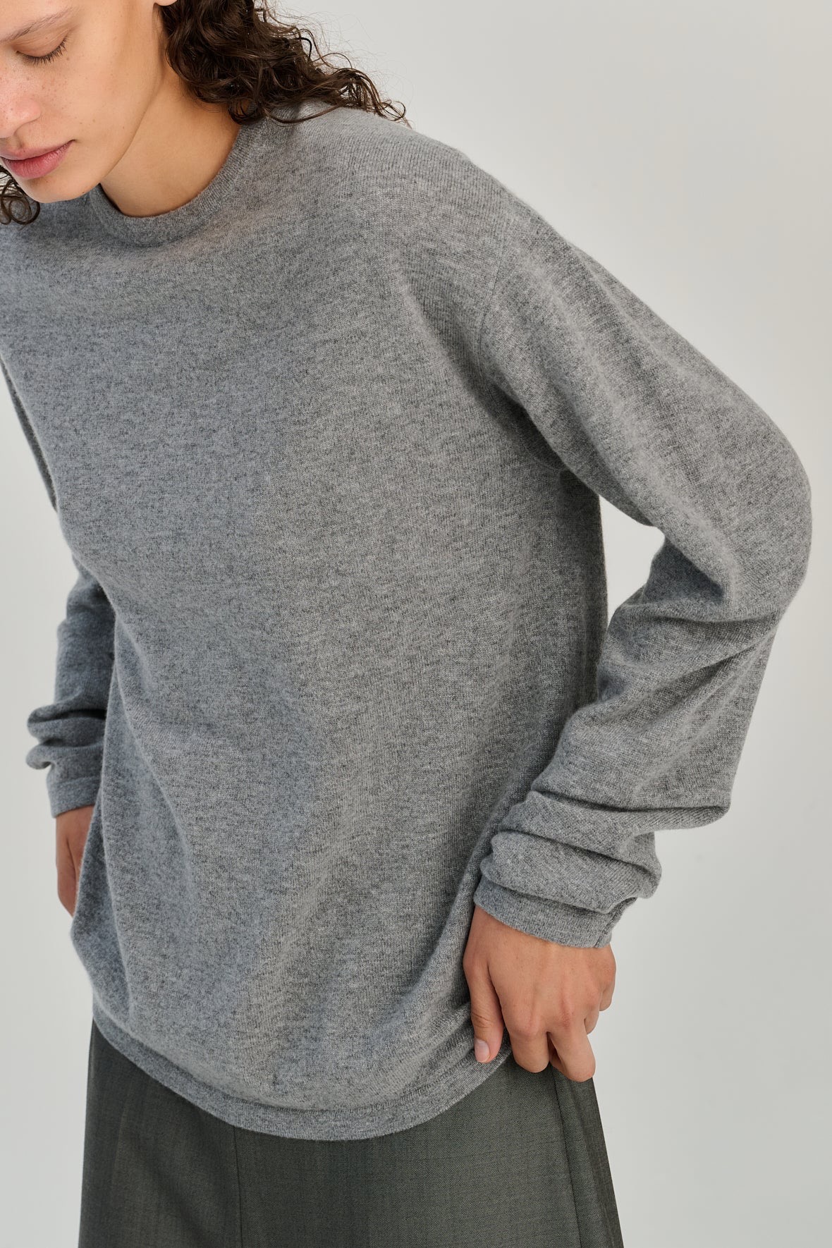 Pullover oversized in Mid Grey, RHEA