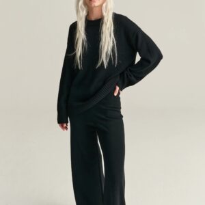 Knitted Pants in Black