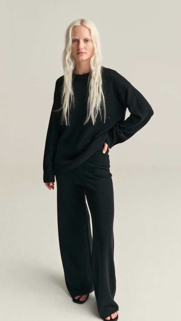 Knitted Pants in Black
