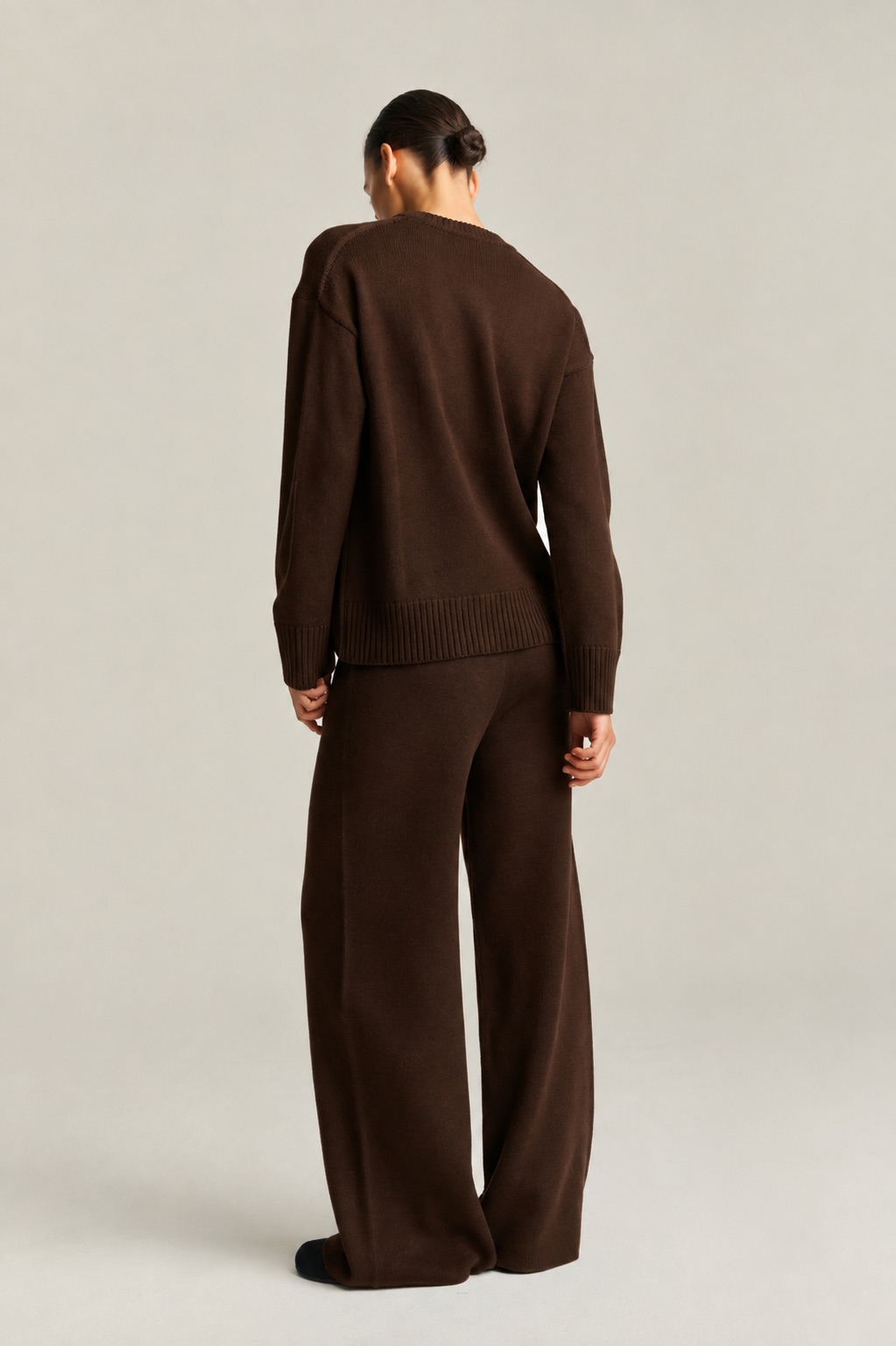 Knitted Pants in Brown, RHEA