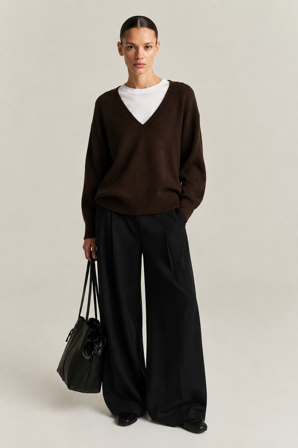 Pullover Deep V in Brown