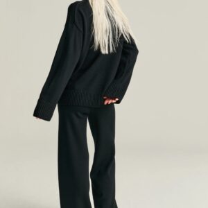 Knitted Pants in Black