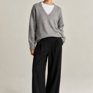 Pullover Deep V in Mid Grey, RHEA