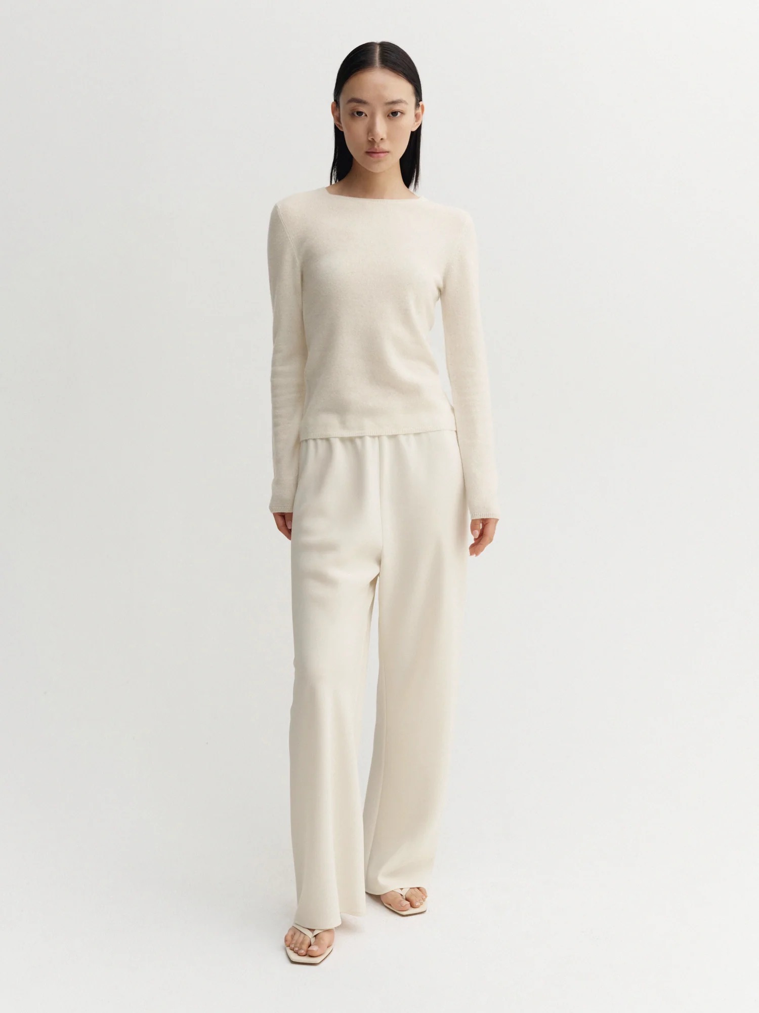 Sweatshirt AWA in cream ALMADA