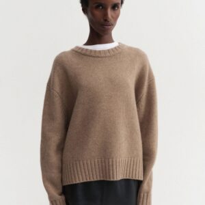 Pullover CRU in haselnussbraun ALMADA LABEL