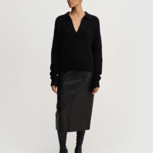 Pullover KAIA in black ALMADA LABEL