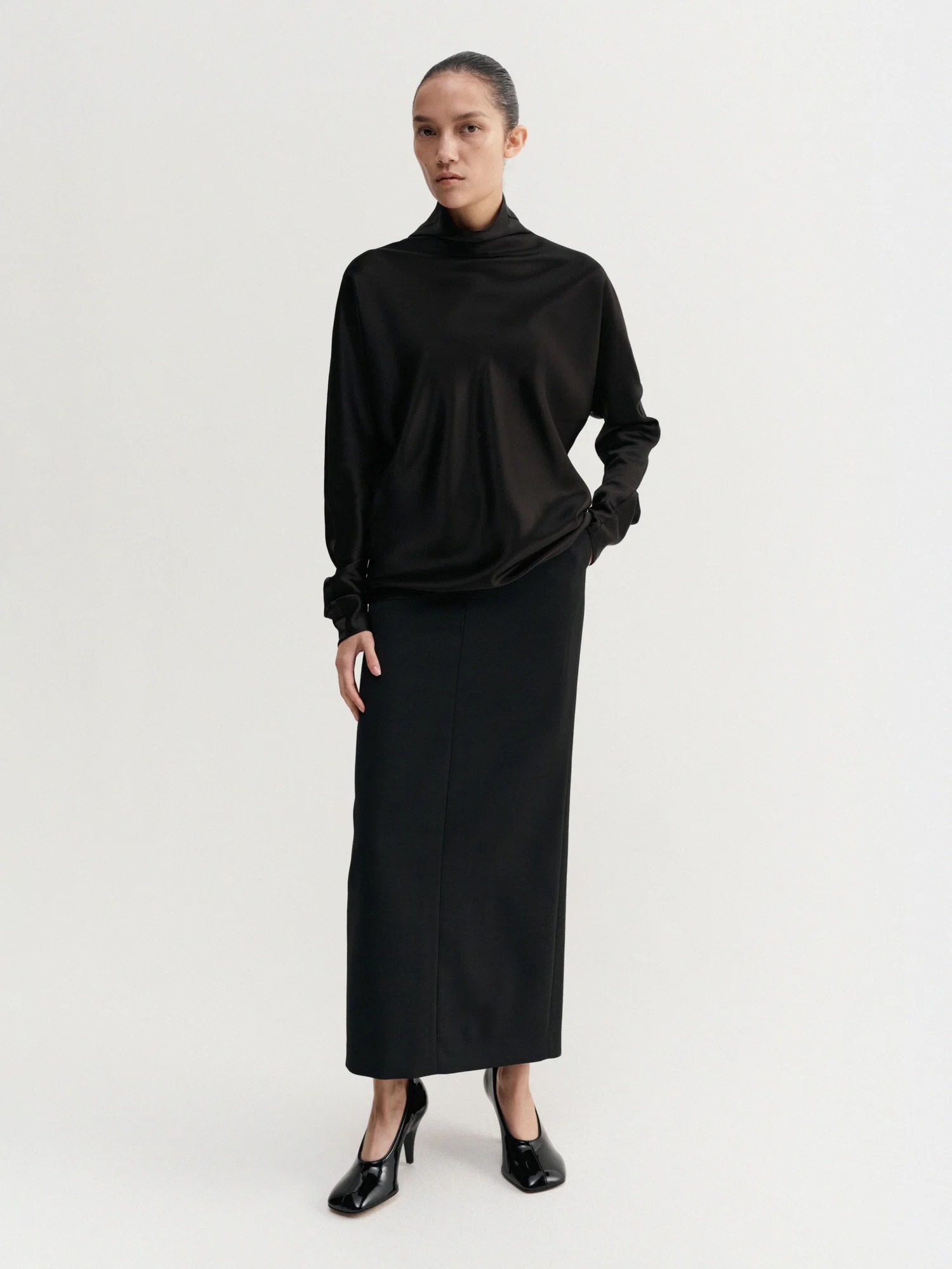 Bluse MADDY in Black ALMADA LABEL