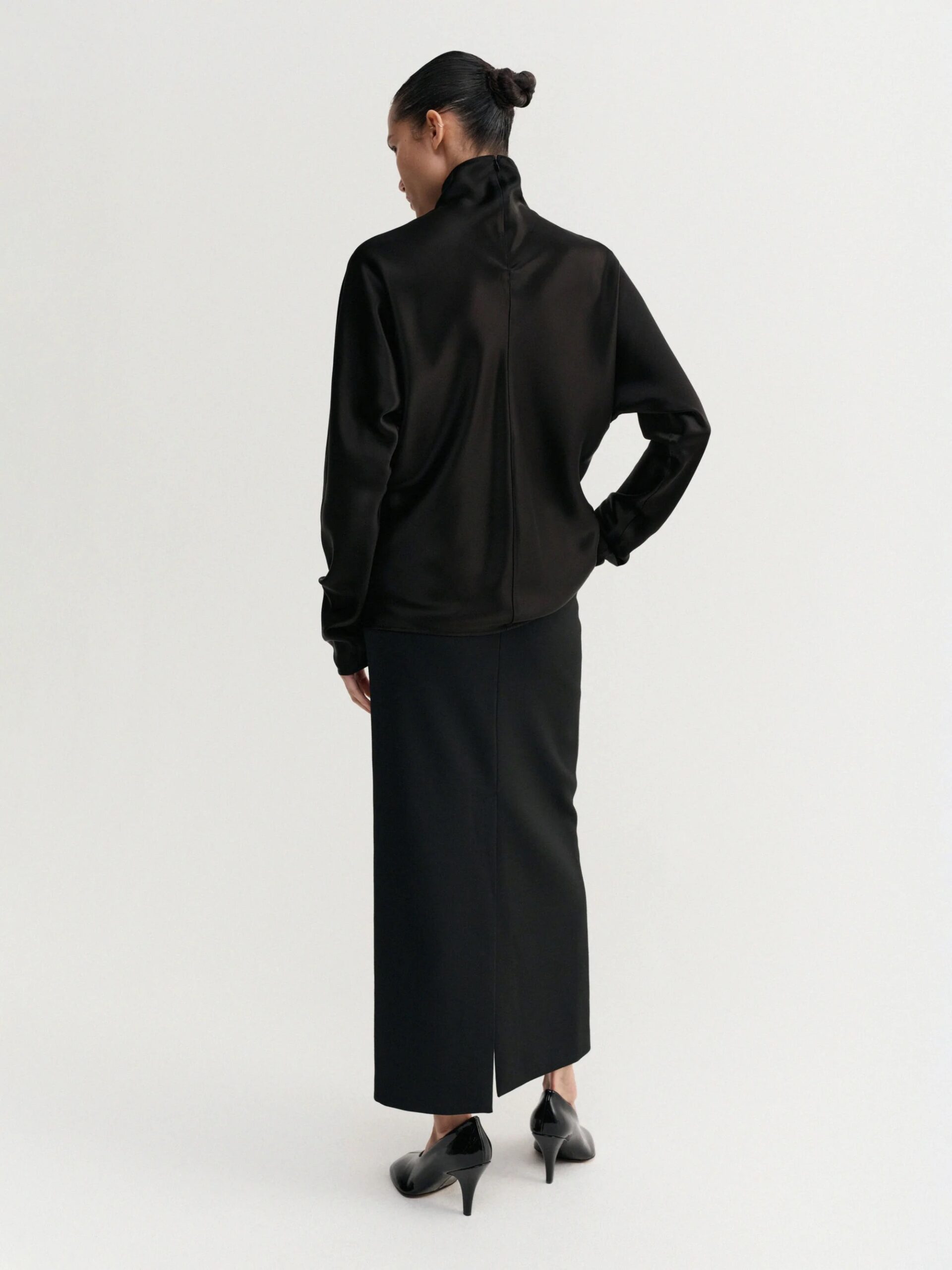Bluse MADDY in Black ALMADA LABEL