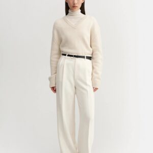 Pullover YARA V-Neck in Vanilla ALMADA LABEL