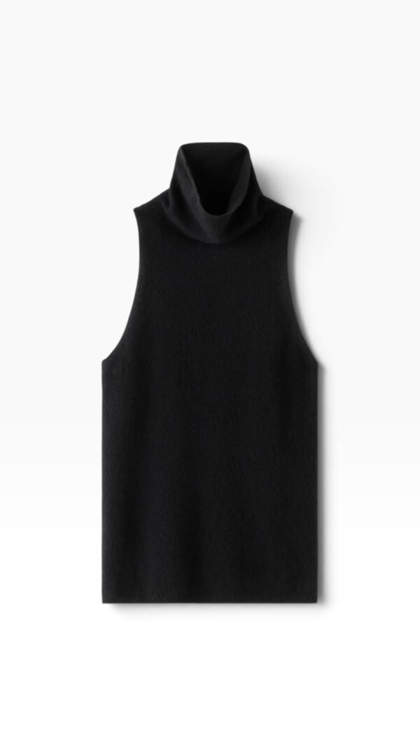 Top VIDA in Black ALMADA LABEL